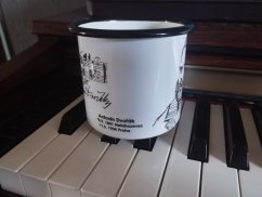 Plecháček Antonín Dvořák černý lem
