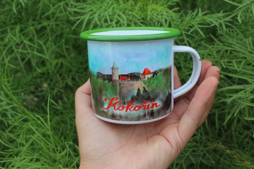 Plecháček hrad Kokořín zelený lem