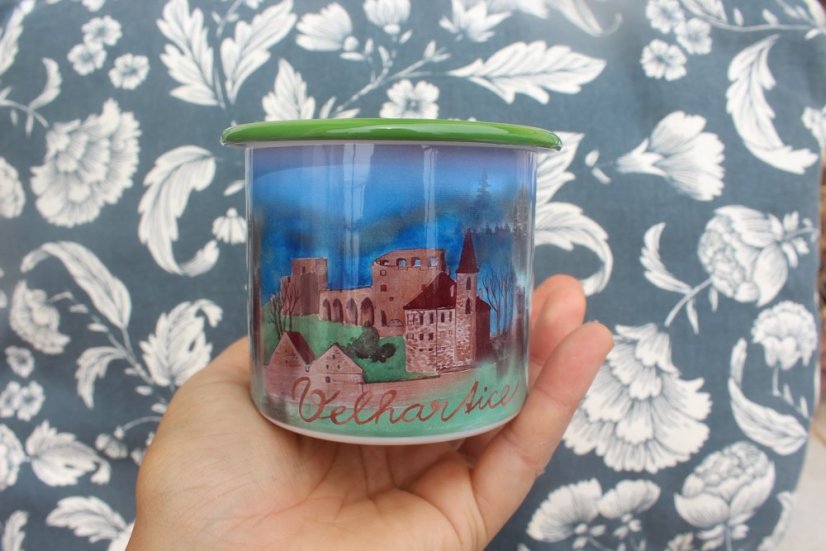 Plecháček hrad Velhartice zelený lem