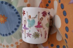 Porcelánový hrnek Baletky