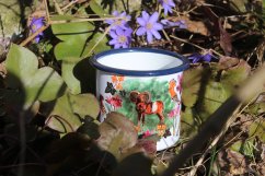 Plecháček Muflon rozkvetlý tmavě modrý lem