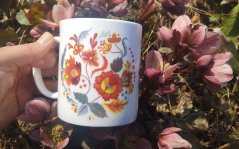 Porcelánový hrnek Folklorní květy oranžové