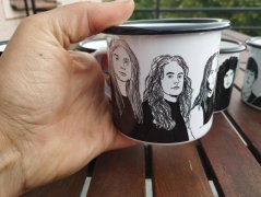 Plecháček Iron Maiden černý lem