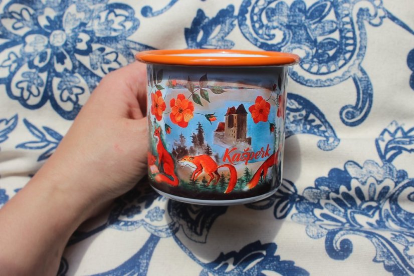 Plecháček hrad Kašperk oranžový lem