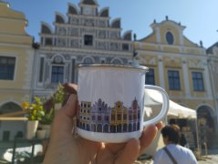 Plecháček Telč domy na náměstí stříbrný lem