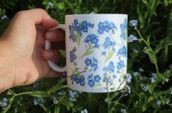 Porcelánový hrnek Pomněnky