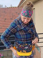 Kabelka Crossbody Svatojánské kvítí