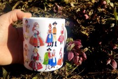 Porcelánový hrnek Moravské kroje