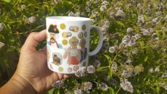 Porcelánový hrnek S čerty nejsou žerty